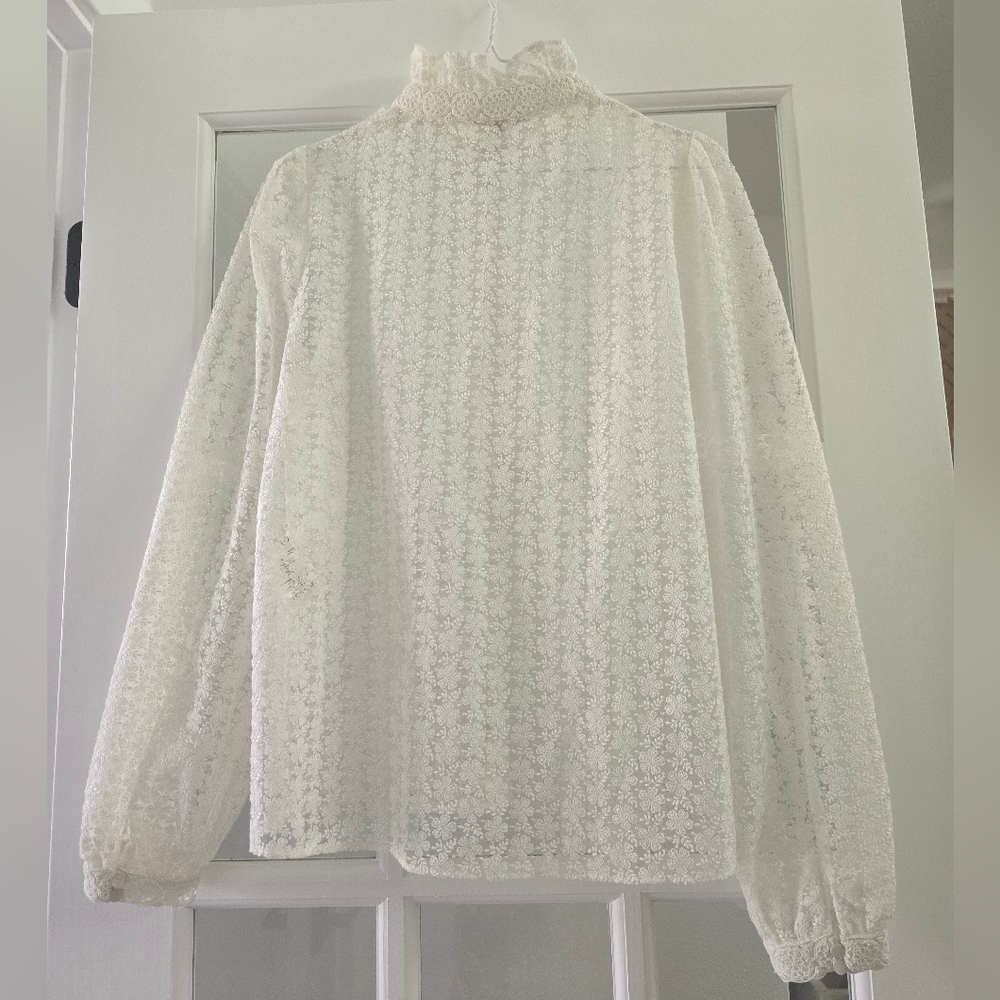 SÉZANE Cathy Guipure Embroidered White Lace Button Front Blouse NWOT - Picture 9 of 16